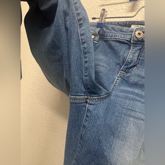 Torrid Women’s Jeans Slim Boot Cut Size 16 - Picture 4 of 10